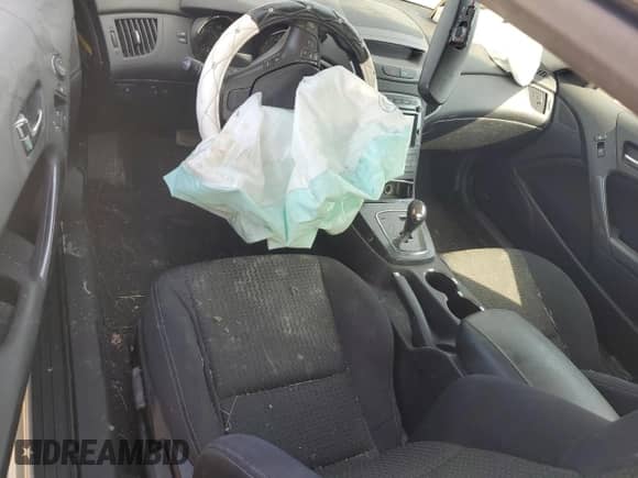 2011 Hyundai Genesis Coupe Premium с VIN KMHHT6KD9BU056846, выставлен на аукционе Copart как лот 74300434 с пробегом Не указан миль и Списание • Salvage title. История ставок и продаж доступна на DreamBid. Изображение 8.