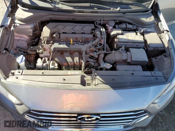 ✅ 2022 Hyundai Accent SEL • VIN: 3KPC24A6XNE172620 • Лот: 75680784. Опубликован ранее на Copart с пробегом 17 063 миль. Бесплатный доступ к архиву аукционных продаж из США и подробный отчёт об истории автомобиля на DreamBid. Изображение 11.