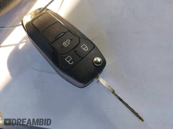 ✅ 2023 Ford Transit Cargo • VIN: 1FTBW3X85PKB46431 • Lot: 40953719. Wystawiony na IAAI z przebiegiem 17 997 mil. Bezpłatny archiwum sprzedaży aukcyjnych z USA i szczegółowy raport historii pojazdu na DreamBid. Zdjęcie 11.