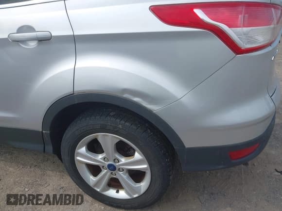 ✅ 2014 Ford Escape SE • VIN: 1FMCU9GX3EUB83978 • Lot: 42509549. Listed on IAAI with 121,388 mi. Free auction sales archive from the USA and detailed vehicle history report at DreamBid. Image 6.