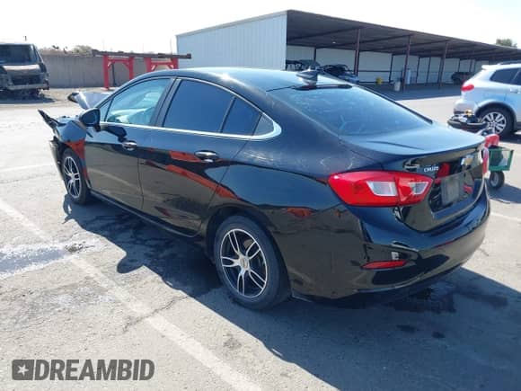 2017 Chevrolet Cruze LT with VIN 1G1BH5SE9H7259413, listed as a IAAI auction lot 42386289 with 161,966 mi miles and . Bid and sale history available at DreamBid. Image 3.