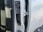 ✅ 2020 Jeep Renegade Sport • VIN: ZACNJBAB0LPL16086 • Lot: 90490965. Wystawiony na Copart z przebiegiem 50 721 mil. Bezpłatny archiwum sprzedaży aukcyjnych z USA i szczegółowy raport historii pojazdu na DreamBid. Zdjęcie 13.