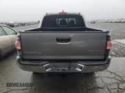 ✅ 2015 Toyota Tacoma PreRunner • VIN: 5TFJU4GN8FX071707 • Лот: 91524575. Опубликован ранее на Copart с пробегом 107 730 миль. Бесплатный доступ к архиву аукционных продаж из США и подробный отчёт об истории автомобиля на DreamBid. Изображение 6.