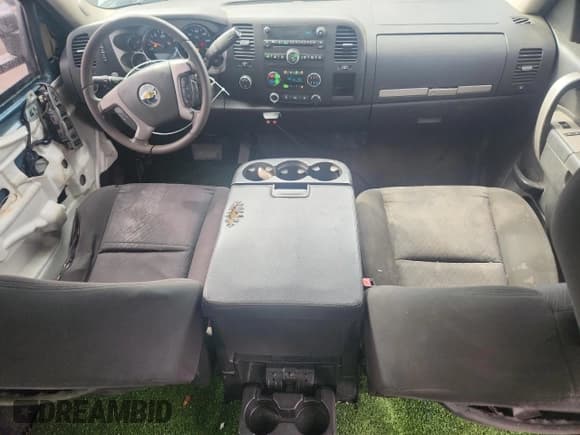 ✅ 2011 Chevrolet Silverado 2500HD LT • VIN: 1GC1KXCG3BF169879 • Lot: 69103885. Listed on Copart with 315,380 mi. Free auction sales archive from the USA and detailed vehicle history report at DreamBid. Image 8.