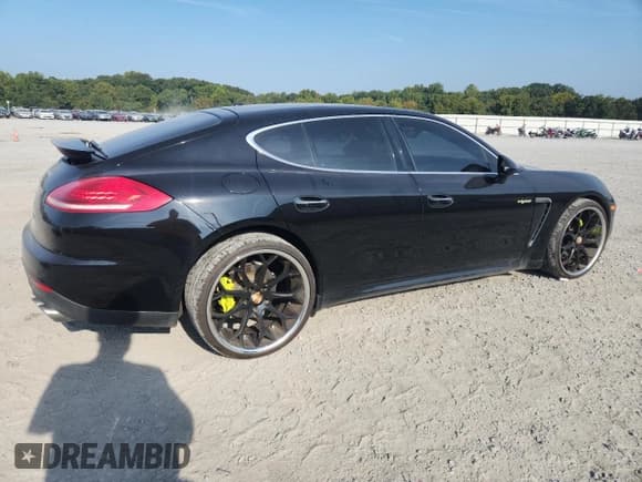✅ 2015 Porsche Panamera S E-Hybrid • VIN: WP0AD2A77FL040812 • Лот: 81626565. Опубликован ранее на Copart с пробегом 65 319 миль. Бесплатный доступ к архиву аукционных продаж из США и подробный отчёт об истории автомобиля на DreamBid. Изображение 3.