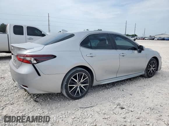 2023 Toyota Camry SE с VIN 4T1G11AK0PU720138, выставлен на аукционе Copart как лот 69443265 с пробегом 93 940 миль миль и Чистый • Clean title. История ставок и продаж доступна на DreamBid. Изображение 3.