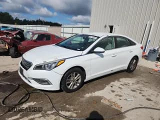 ✅ 2015 Hyundai Sonata SE • VIN: 5NPE24AFXFH170503 • Лот: 84013365. Опубликован ранее на Copart с пробегом 188 384 миль. Бесплатный доступ к архиву аукционных продаж из США и подробный отчёт об истории автомобиля на DreamBid. Изображение 1.