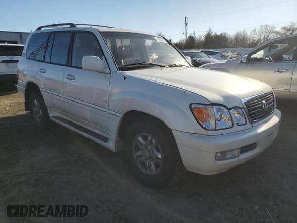 ✅ 2002 Lexus LX 470 • VIN: JTJHT00W123521886 • Лот: 49223485. Опубликован ранее на Copart с пробегом 190 398 миль. Бесплатный доступ к архиву аукционных продаж из США и подробный отчёт об истории автомобиля на DreamBid. Изображение 4.