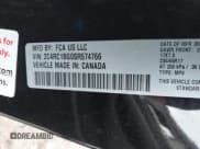 ✅ 2025 Chrysler Pacifica Select • VIN: 2C4RC1BG0SR574766 • Lot: 43559367. Wystawiony na IAAI z przebiegiem 12 781 mil. Bezpłatny archiwum sprzedaży aukcyjnych z USA i szczegółowy raport historii pojazdu na DreamBid. Zdjęcie 9.
