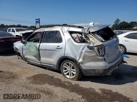 ✅ 2016 Ford Explorer XLT • VIN: 1FM5K7D85GGC11054 • Лот: 81751285. Опубликован ранее на Copart с пробегом Не указан. Бесплатный доступ к архиву аукционных продаж из США и подробный отчёт об истории автомобиля на DreamBid. Изображение 2.