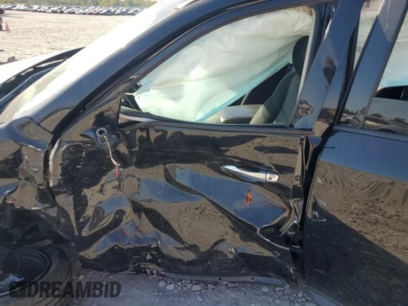 ✅ 2019 Nissan Pathfinder SV • VIN: 5N1DR2MM9KC596108 • Lot: 82482725. Wystawiony na Copart z przebiegiem Nie podano. Bezpłatny archiwum sprzedaży aukcyjnych z USA i szczegółowy raport historii pojazdu na DreamBid. Zdjęcie 7.