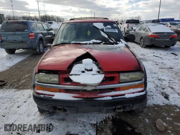 2003 Chevrolet Blazer LS with VIN 1GNCT18X43K106639, listed as a Copart auction lot 88293295 with Not provided miles and Clean title. Bid and sale history available at DreamBid. Image 5.