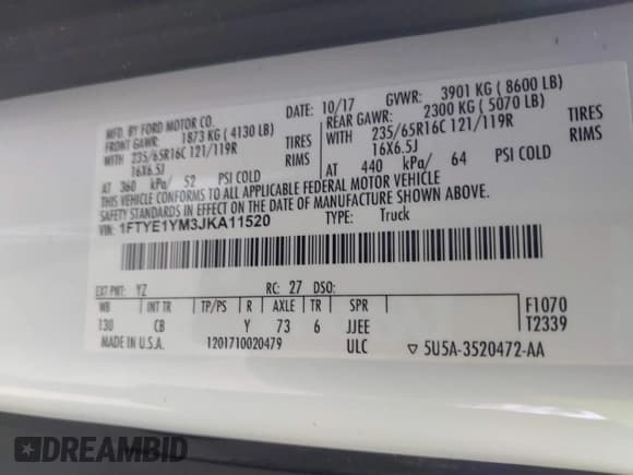 ✅ 2018 Ford Transit • VIN: 1FTYE1YM3JKA11520 • Lot: 42208894. Wystawiony na IAAI z przebiegiem 139 018 mil. Bezpłatny archiwum sprzedaży aukcyjnych z USA i szczegółowy raport historii pojazdu na DreamBid. Zdjęcie 9.