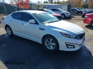 ✅ 2015 Kia Optima LX • VIN: KNAGM4A78F5663721 • Lot: 43686062. Wystawiony na IAAI z przebiegiem 107 423 mil. Bezpłatny archiwum sprzedaży aukcyjnych z USA i szczegółowy raport historii pojazdu na DreamBid. Zdjęcie 1.