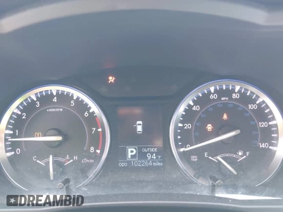 ✅ 2015 Toyota Highlander LE • VIN: 5TDBKRFH0FS141967 • Лот: 42758186. Опубликован ранее на IAAI с пробегом 102 264 миль. Бесплатный доступ к архиву аукционных продаж из США и подробный отчёт об истории автомобиля на DreamBid. Изображение 7.