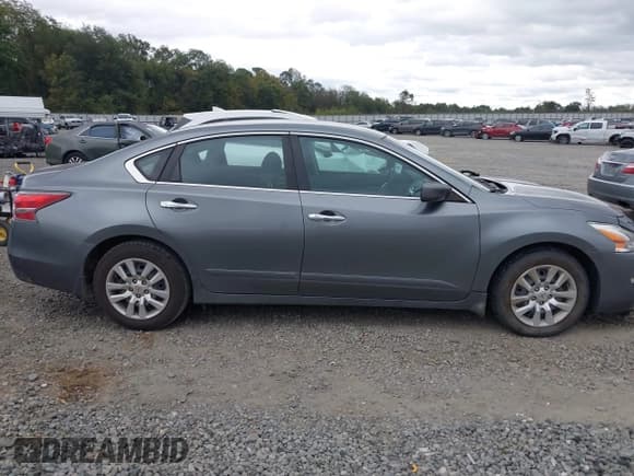 ✅ 2015 Nissan Altima S • VIN: 1N4AL3AP7FC297838 • Lot: 43585793. Wystawiony na IAAI z przebiegiem 103 756 mil. Bezpłatny archiwum sprzedaży aukcyjnych z USA i szczegółowy raport historii pojazdu na DreamBid. Zdjęcie 13.