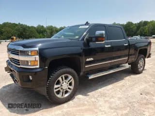 ✅ 2015 Chevrolet Silverado 2500HD High Country • VIN: 1GC1KXEG1FF620567 • Lot: 59094405. Wystawiony na Copart z przebiegiem 75 143 mil. Bezpłatny archiwum sprzedaży aukcyjnych z USA i szczegółowy raport historii pojazdu na DreamBid. Zdjęcie 1.