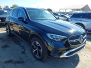 ✅ 2025 Mercedes-Benz GLC 350e • VIN: W1NKM5GB2SF291014 • Lot: 42628166. Wystawiony na IAAI z przebiegiem 8 347 mil. Bezpłatny archiwum sprzedaży aukcyjnych z USA i szczegółowy raport historii pojazdu na DreamBid. Zdjęcie 1.