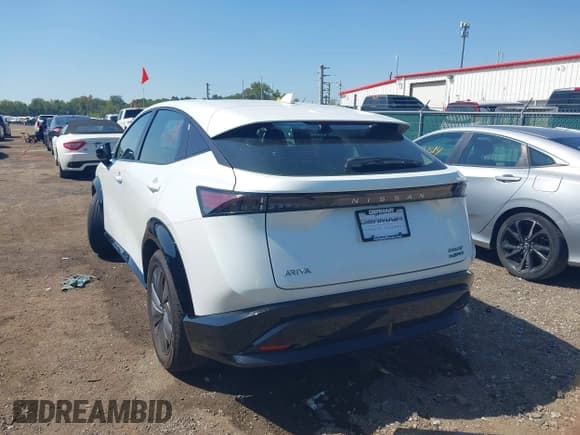 ✅ 2024 Nissan ARIYA Evolve+ • VIN: JN1DF0BB5RM731790 • Lot: 43204556. Listed on IAAI with 5,320 mi. Free auction sales archive from the USA and detailed vehicle history report at DreamBid. Image 17.