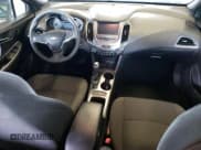 ✅ 2018 Chevrolet Cruze LT • VIN: 1G1BE5SM6J7133824 • Lot: 61120693. Listed on Copart with 143,671 mi. Free auction sales archive from the USA and detailed vehicle history report at DreamBid. Image 8.