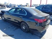 ✅ 2022 Mercedes-Benz C 300 • VIN: W1KAF4GB6NR064263 • Lot: 43357547. Wystawiony na IAAI z przebiegiem 22 910 mil. Bezpłatny archiwum sprzedaży aukcyjnych z USA i szczegółowy raport historii pojazdu na DreamBid. Zdjęcie 3.