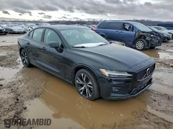 ✅ 2023 Volvo S60 Core Dark Theme • VIN: 7JRL12TV7PG239318 • Lot: 95530045. Listed on Copart with 88,150 mi. Free auction sales archive from the USA and detailed vehicle history report at DreamBid. Image 4.