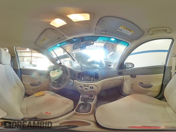 ✅ 2009 Hyundai Accent Auto GLS • VIN: KMHCM46C09U291059 • Лот: 88957925. Опубликован ранее на Copart с пробегом 111 437 миль. Бесплатный доступ к архиву аукционных продаж из США и подробный отчёт об истории автомобиля на DreamBid. Изображение 13.