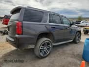 ✅ 2015 Chevrolet Tahoe LS • VIN: 1GNSCAKC2FR235928 • Lot: 82692485. Wystawiony na Copart z przebiegiem 158 628 mil. Bezpłatny archiwum sprzedaży aukcyjnych z USA i szczegółowy raport historii pojazdu na DreamBid. Zdjęcie 3.