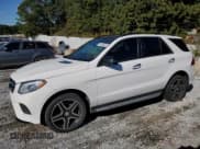 ✅ 2016 Mercedes-Benz GLE 400 • VIN: 4JGDA5GB9GA648813 • Lot: 90678645. Wystawiony na Copart z przebiegiem 154 526 mil. Bezpłatny archiwum sprzedaży aukcyjnych z USA i szczegółowy raport historii pojazdu na DreamBid. Zdjęcie 1.