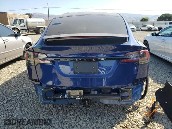 ✅ 2024 Tesla Model X • VIN: 7SAXCAE57RF459365 • Лот: 71553315. Опубликован ранее на Copart с пробегом 4 758 миль. Бесплатный доступ к архиву аукционных продаж из США и подробный отчёт об истории автомобиля на DreamBid. Изображение 6.