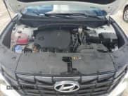 ✅ 2023 Hyundai Tucson SEL • VIN: 5NMJB3AE8PH196791 • Lot: 68501633. Wystawiony na Copart z przebiegiem 18 075 mil. Bezpłatny archiwum sprzedaży aukcyjnych z USA i szczegółowy raport historii pojazdu na DreamBid. Zdjęcie 12.