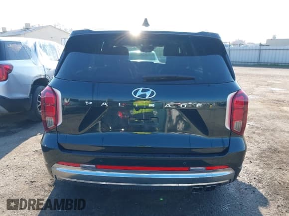 ✅ 2023 Hyundai Palisade Calligraphy • VIN: KM8R74GE2PU581687 • Лот: 41447659. Опубликован ранее на IAAI с пробегом 23 605 миль. Бесплатный доступ к архиву аукционных продаж из США и подробный отчёт об истории автомобиля на DreamBid. Изображение 16.