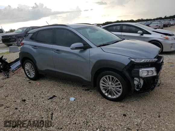 ✅ 2021 Hyundai Kona SEL • VIN: KM8K22AA3MU702670 • Лот: 74129874. Опубликован ранее на Copart с пробегом 30 229 миль. Бесплатный доступ к архиву аукционных продаж из США и подробный отчёт об истории автомобиля на DreamBid. Изображение 4.