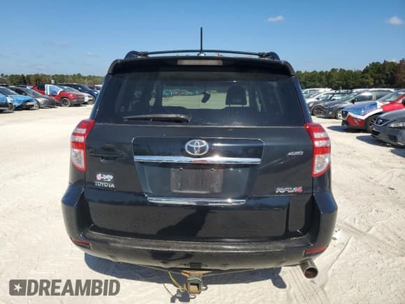 ✅ 2009 Toyota RAV4 Sport • VIN: JTMBK32V395081055 • Лот: 90681735. Опубликован ранее на Copart с пробегом 139 228 миль. Бесплатный доступ к архиву аукционных продаж из США и подробный отчёт об истории автомобиля на DreamBid. Изображение 6.
