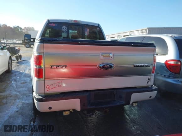 ✅ 2014 Ford F-150 Platinum • VIN: 1FTFW1ET1EFB56201 • Lot: 43709618. Listed on IAAI with 133,110 mi. Free auction sales archive from the USA and detailed vehicle history report at DreamBid. Image 16.