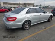 ✅ 2012 Mercedes-Benz E 350 Luxury • VIN: WDDHF5KB8CA648512 • Lot: 43663866. Wystawiony na IAAI z przebiegiem 168 165 mil. Bezpłatny archiwum sprzedaży aukcyjnych z USA i szczegółowy raport historii pojazdu na DreamBid. Zdjęcie 4.