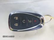 ✅ 2022 Chevrolet Traverse LT • VIN: 1GNEVHKW5NJ162836 • Lot: 43004045. Wystawiony na IAAI z przebiegiem 45 457 mil. Bezpłatny archiwum sprzedaży aukcyjnych z USA i szczegółowy raport historii pojazdu na DreamBid. Zdjęcie 11.