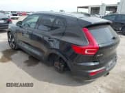 ✅ 2020 Volvo XC40 Momentum • VIN: YV4AC2HK5L2202352 • Lot: 42052564. Listed on IAAI with 54,183 mi. Free auction sales archive from the USA and detailed vehicle history report at DreamBid. Image 3.