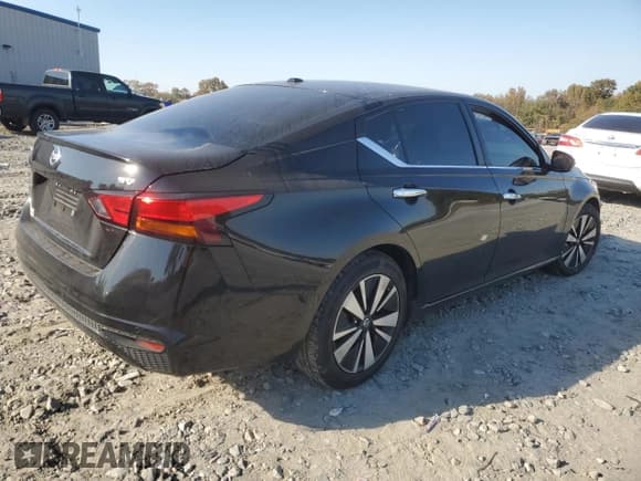✅ 2021 Nissan Altima SV • VIN: 1N4BL4DV9MN390222 • Lot: 91769255. Wystawiony na Copart z przebiegiem 88 913 mil. Bezpłatny archiwum sprzedaży aukcyjnych z USA i szczegółowy raport historii pojazdu na DreamBid. Zdjęcie 3.
