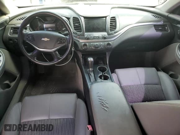 ✅ 2017 Chevrolet Impala LT • VIN: 1G1105S34HU214009 • Лот: 71231864. Опубликован ранее на Copart с пробегом 114 384 миль. Бесплатный доступ к архиву аукционных продаж из США и подробный отчёт об истории автомобиля на DreamBid. Изображение 8.