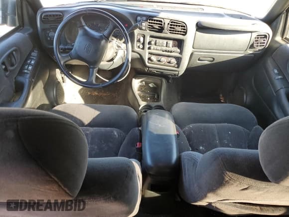 ✅ 2001 Chevrolet Blazer LS • VIN: 1GNDT13W312190971 • Lot: 92645445. Listed on Copart with 154,083 mi. Free auction sales archive from the USA and detailed vehicle history report at DreamBid. Image 8.