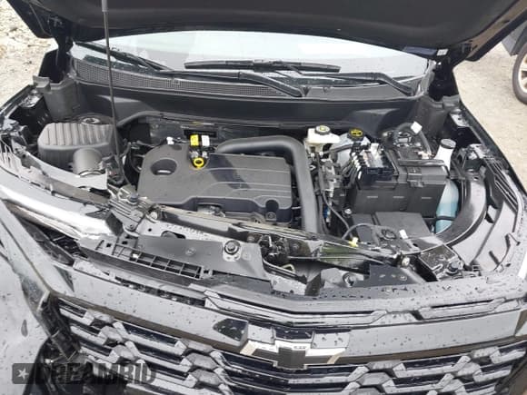 ✅ 2026 Chevrolet Equinox FWD LT • VIN: 3GNAXHEG5TL107709 • Lot: 43041011. Wystawiony na IAAI z przebiegiem 1 987 mil. Bezpłatny archiwum sprzedaży aukcyjnych z USA i szczegółowy raport historii pojazdu na DreamBid. Zdjęcie 10.