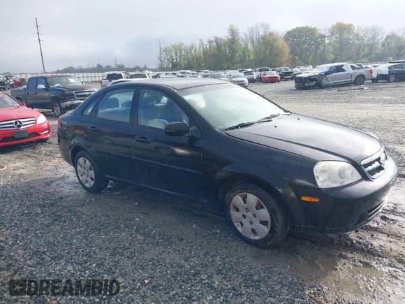 ✅ 2008 Suzuki Forenza • VIN: KL5JD56Z38K764877 • Лот: 41886667. Опубликован ранее на IAAI с пробегом 124 233 миль. Бесплатный доступ к архиву аукционных продаж из США и подробный отчёт об истории автомобиля на DreamBid. Изображение 1.