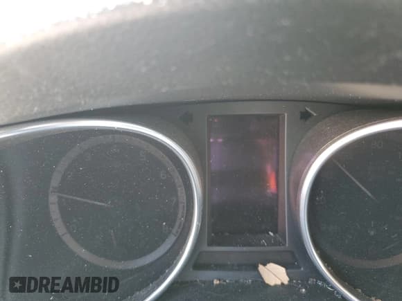 ✅ 2017 Hyundai Santa Fe Ultimate • VIN: 5XYZW4LA8HG491652 • Lot: 56907985. Listed on Copart with Not provided. Free auction sales archive from the USA and detailed vehicle history report at DreamBid. Image 9.