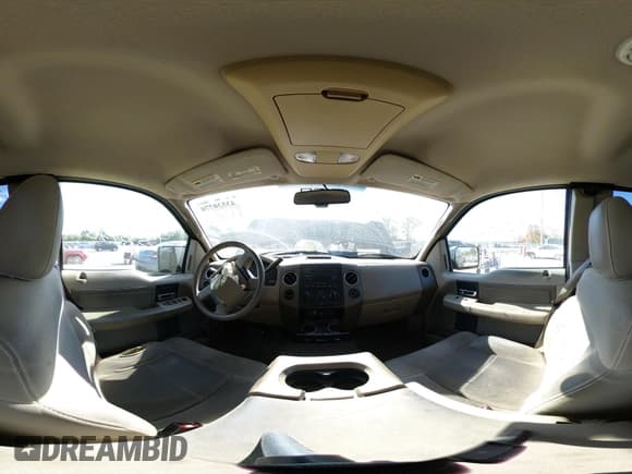 ✅ 2006 Ford F-150 XLT • VIN: 1FTPX12556NA59758 • Lot: 43530770. Listed on IAAI with 292,791 mi. Free auction sales archive from the USA and detailed vehicle history report at DreamBid. Image 19.