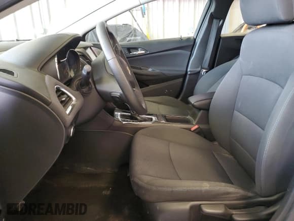 ✅ 2018 Chevrolet Cruze LT • VIN: 1G1BE5SM8J7100632 • Lot: 54076115. Listed on Copart with 80,646 mi. Free auction sales archive from the USA and detailed vehicle history report at DreamBid. Image 7.