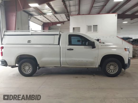 ✅ 2019 Chevrolet Silverado 1500 Work Truck • VIN: 3GCNWAEH3KG195793 • Lot: 42838703. Wystawiony na IAAI z przebiegiem 111 297 mil. Bezpłatny archiwum sprzedaży aukcyjnych z USA i szczegółowy raport historii pojazdu na DreamBid. Zdjęcie 13.
