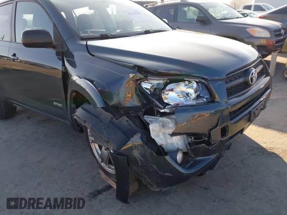 ✅ 2011 Toyota RAV4 Sport • VIN: 2T3WF4DV0BW073597 • Lot: 43763185. Listed on IAAI with 163,256 mi. Free auction sales archive from the USA and detailed vehicle history report at DreamBid. Image 6.