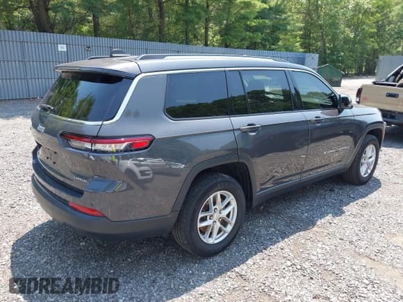 ✅ 2023 Jeep Grand Cherokee Laredo • VIN: 1C4RJKAG2P8842555 • Lot: 42861769. Listed on IAAI with 27,906 mi. Free auction sales archive from the USA and detailed vehicle history report at DreamBid. Image 4.