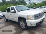 ✅ 2011 Chevrolet Silverado 1500 LTZ • VIN: 3GCPKTE35BG318496 • Lot: 42763809. Wystawiony na IAAI z przebiegiem 135 344 mil. Bezpłatny archiwum sprzedaży aukcyjnych z USA i szczegółowy raport historii pojazdu na DreamBid. Zdjęcie 1.